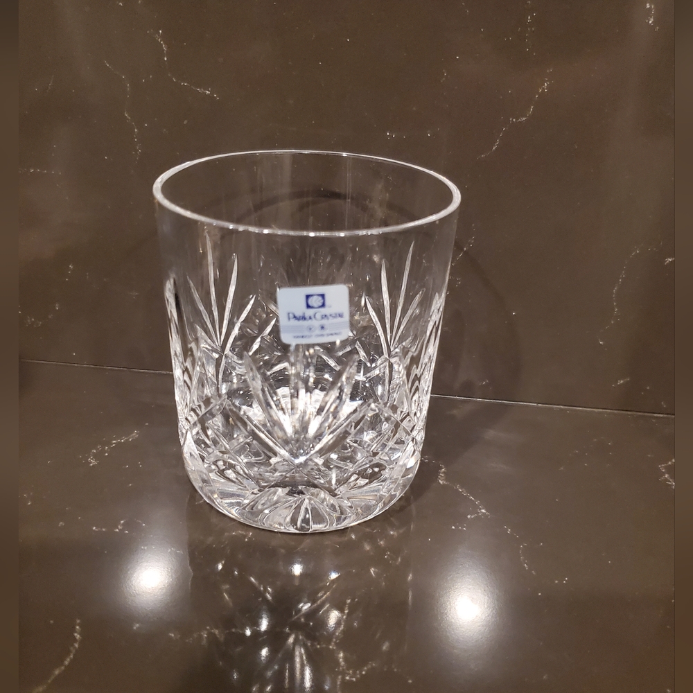 Parka Crystal Handcut Drinkware Tumbler.